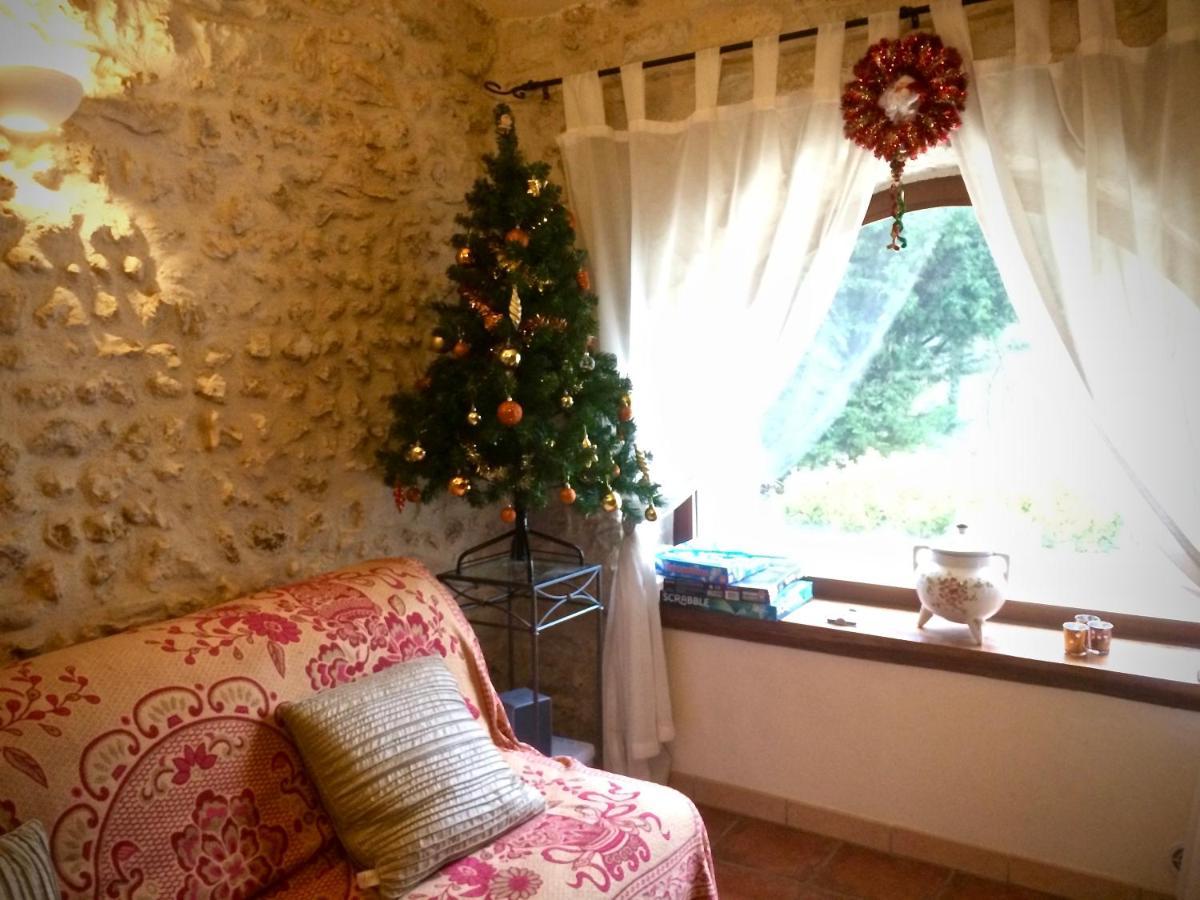 Wisteria & Jasmine Holiday home *